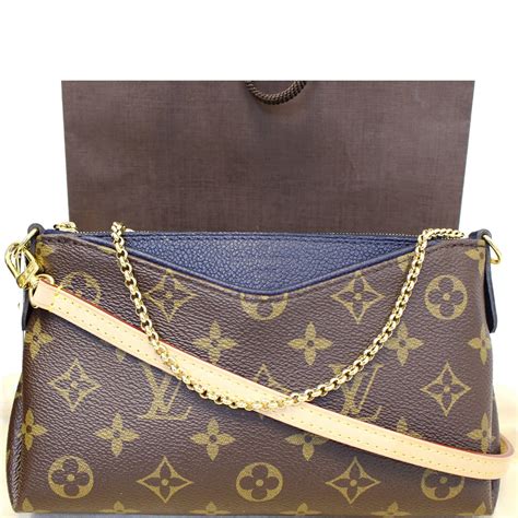 clutch pallas louis vuitton|Louis Vuitton pallas clutch discontinued.